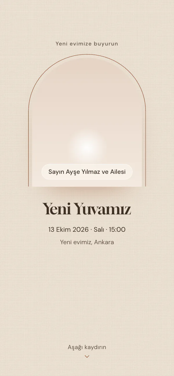 Dijital yılbaşı partisi davetiyesi kapağı: Bahçe Partisi tasarımı telefon ekranında
